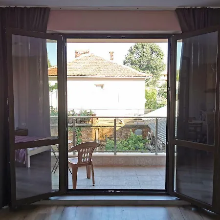 Kazak Gæstehus Obzor